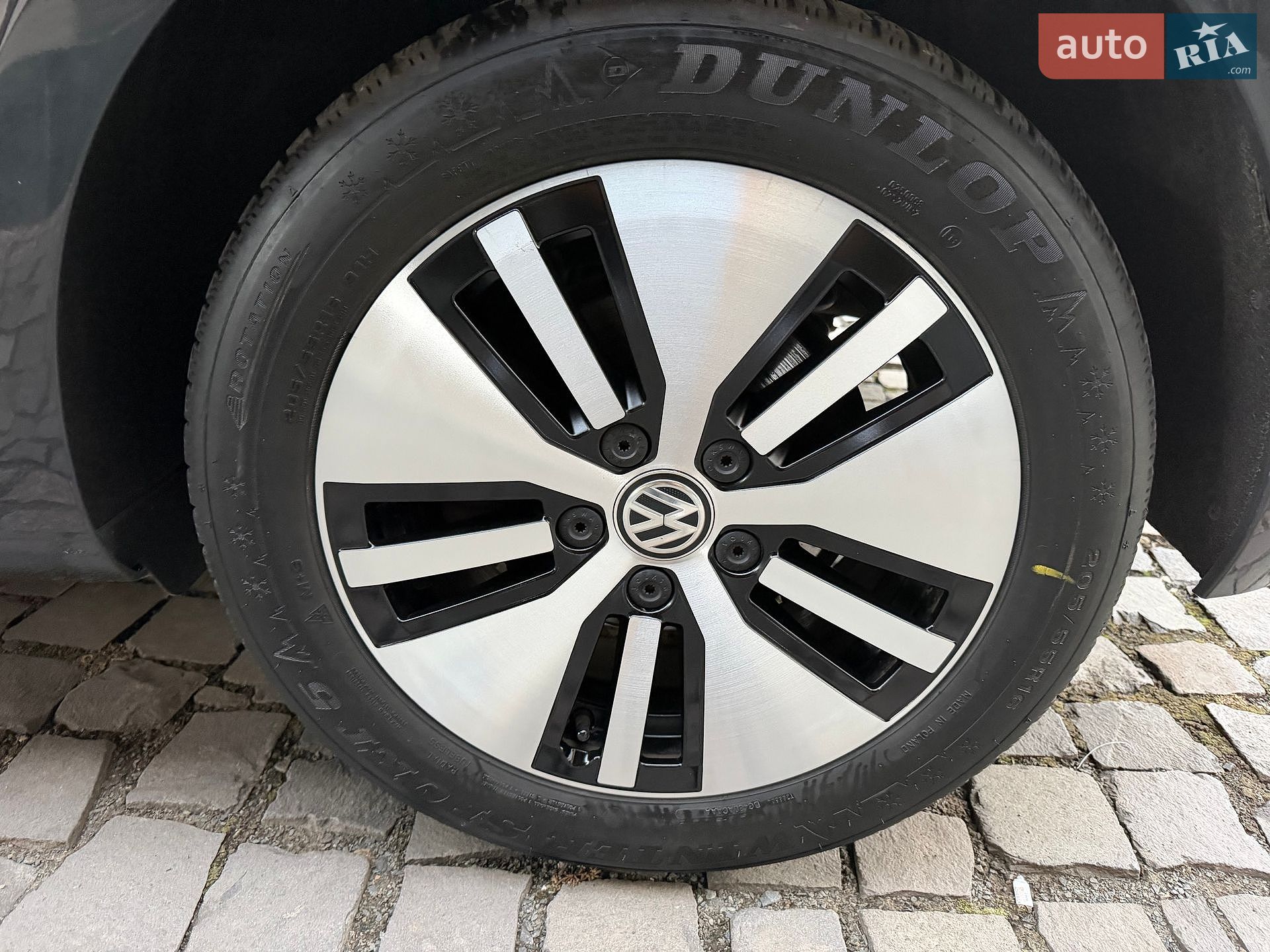 Volkswagen e-Golf 2020 VIN WVWZZZAUZLW912295 фото оголошення 26 з 27