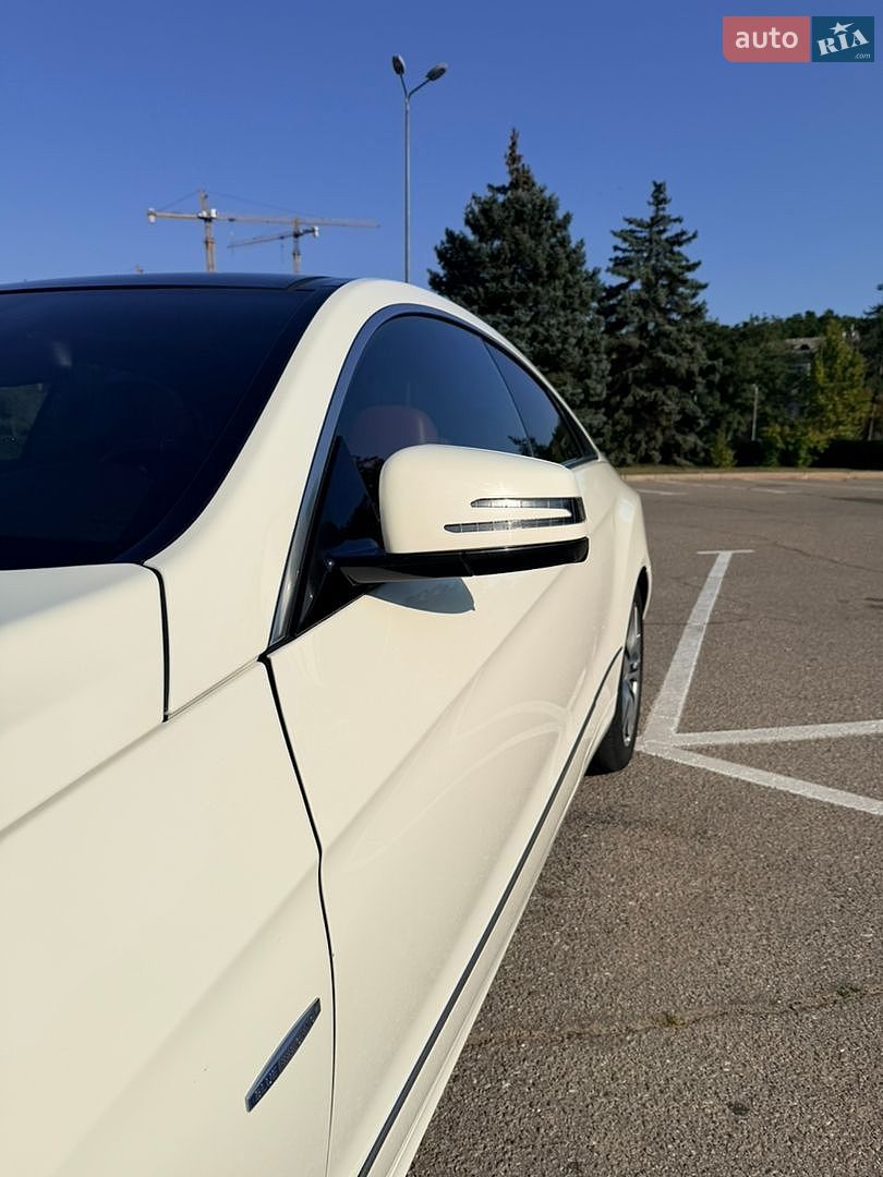 Mercedes-Benz E-Class 2011 VIN WDD2073471F111202 фото оголошення 7 з 31