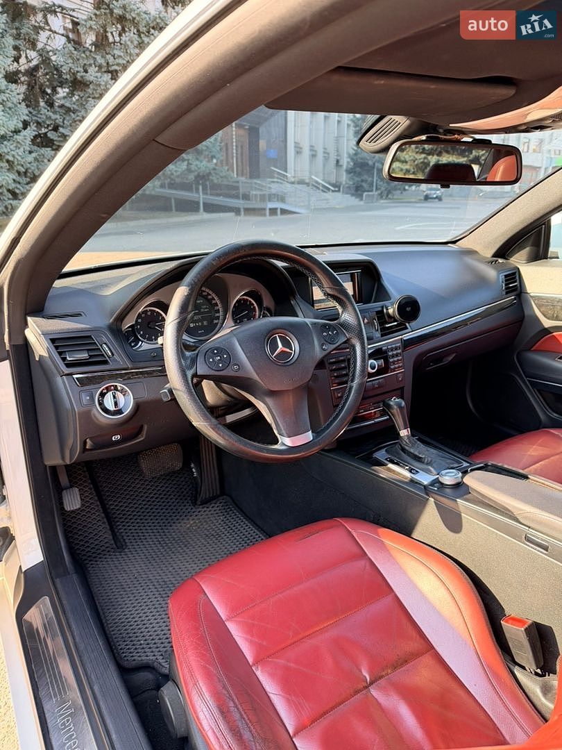 Mercedes-Benz E-Class 2011 VIN WDD2073471F111202 фото оголошення 11 з 31