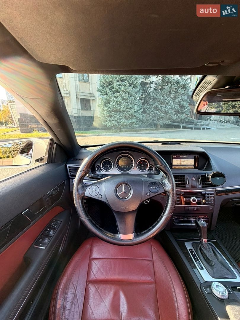 Mercedes-Benz E-Class 2011 VIN WDD2073471F111202 фото оголошення 13 з 31