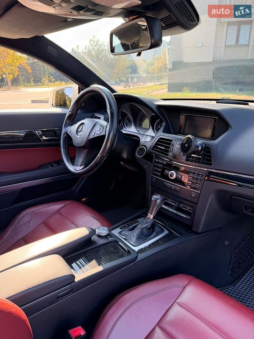 Mercedes-Benz E-Class 2011 VIN WDD2073471F111202 фото оголошення 18 з 31