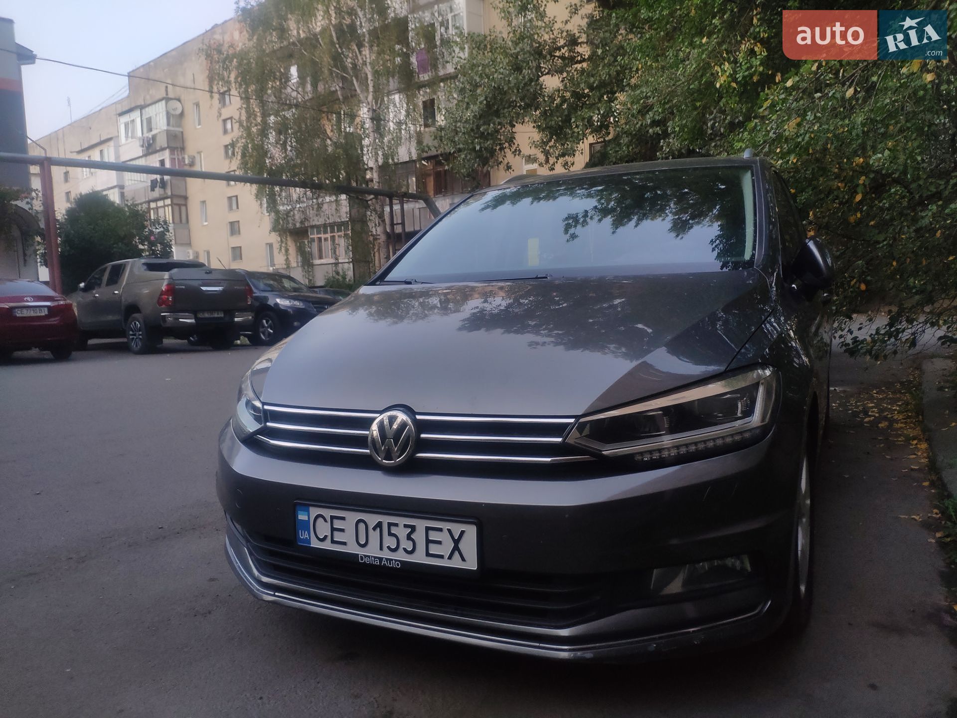 Volkswagen Touran 2017 VIN WVGZZZ1TZHW065214 фото оголошення 2 з 19