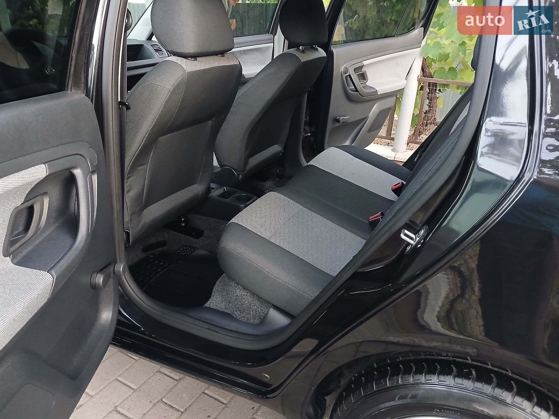 Skoda Fabia 2009 VIN TMBAC65J5A3031096 фото оголошення 14 з 24