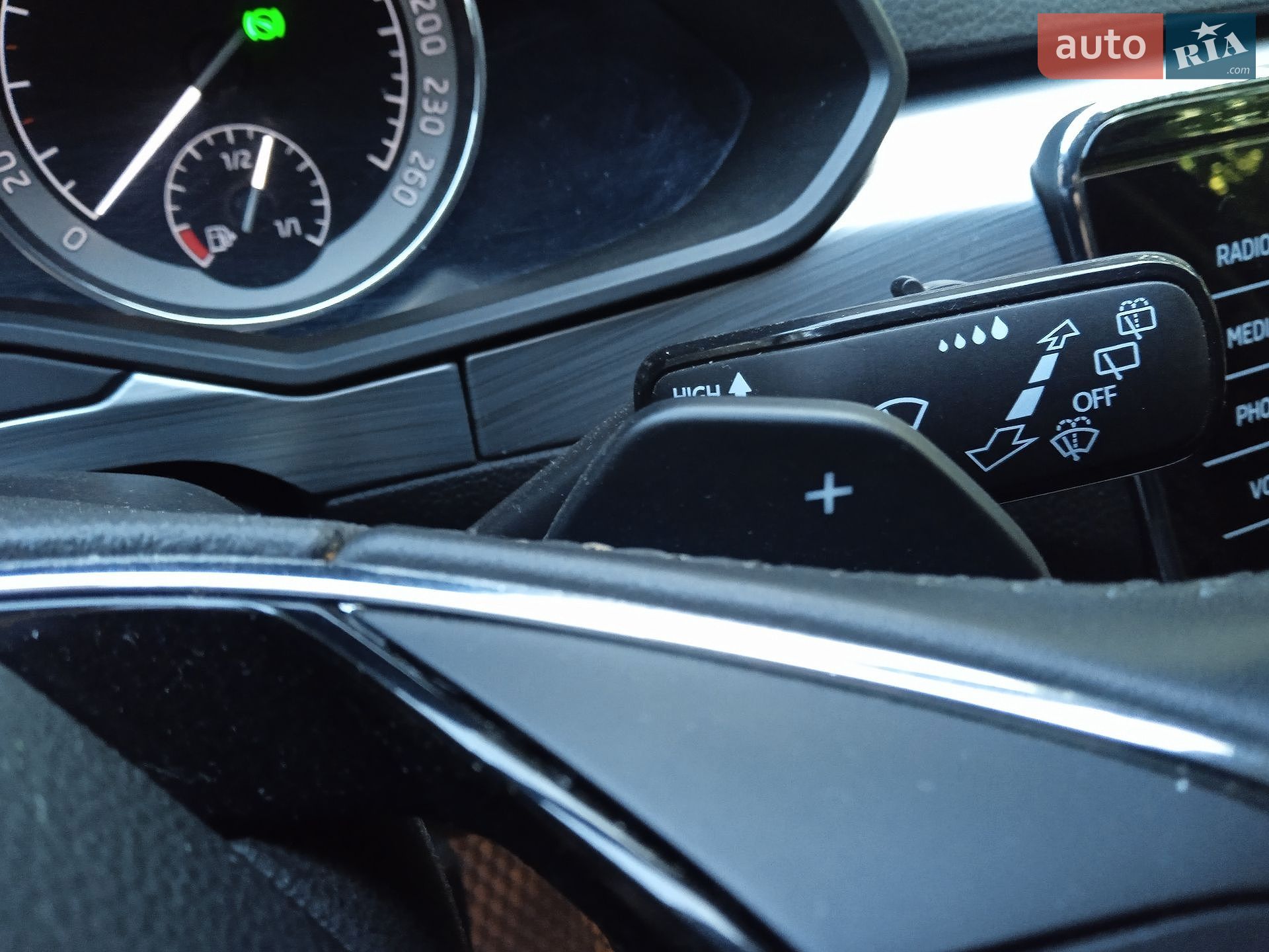 Skoda Superb 2020 VIN TMBJW7NP2L7059130 фото оголошення 35 з 51