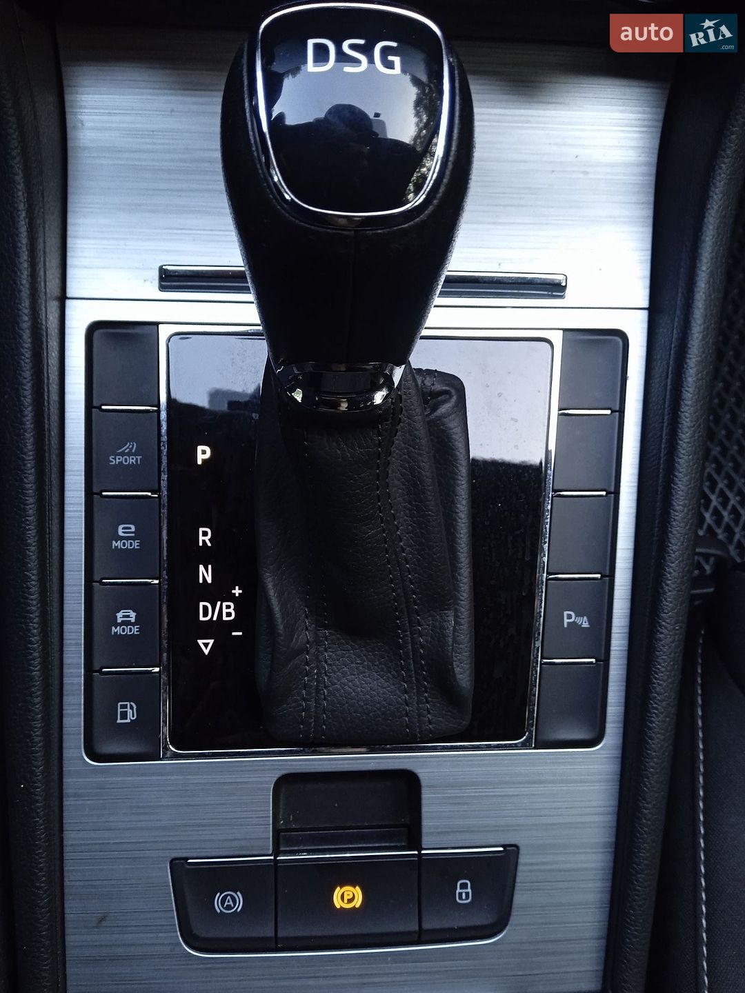 Skoda Superb 2020 VIN TMBJW7NP2L7059130 фото оголошення 38 з 51