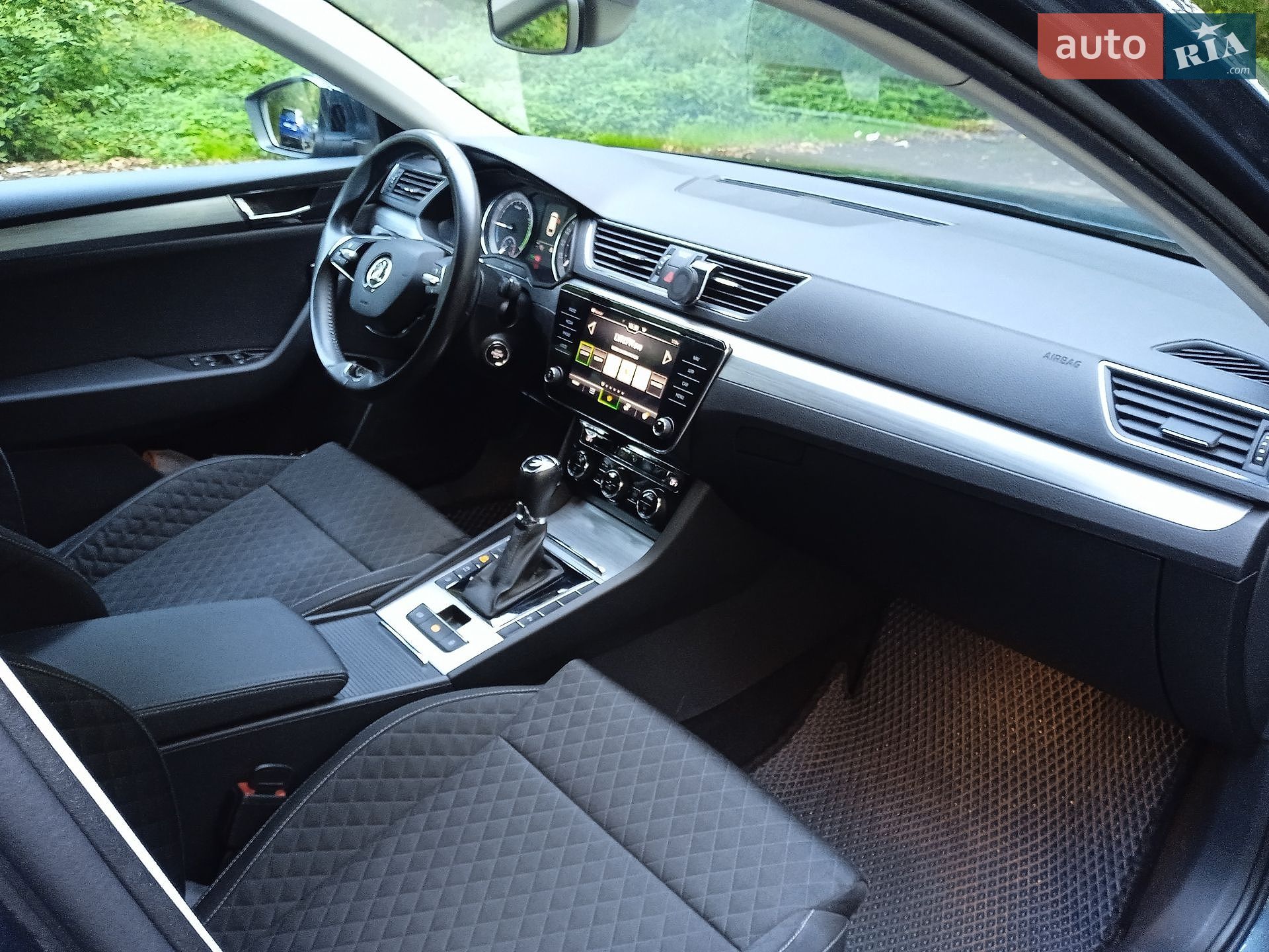 Skoda Superb 2020 VIN TMBJW7NP2L7059130 фото оголошення 18 з 51