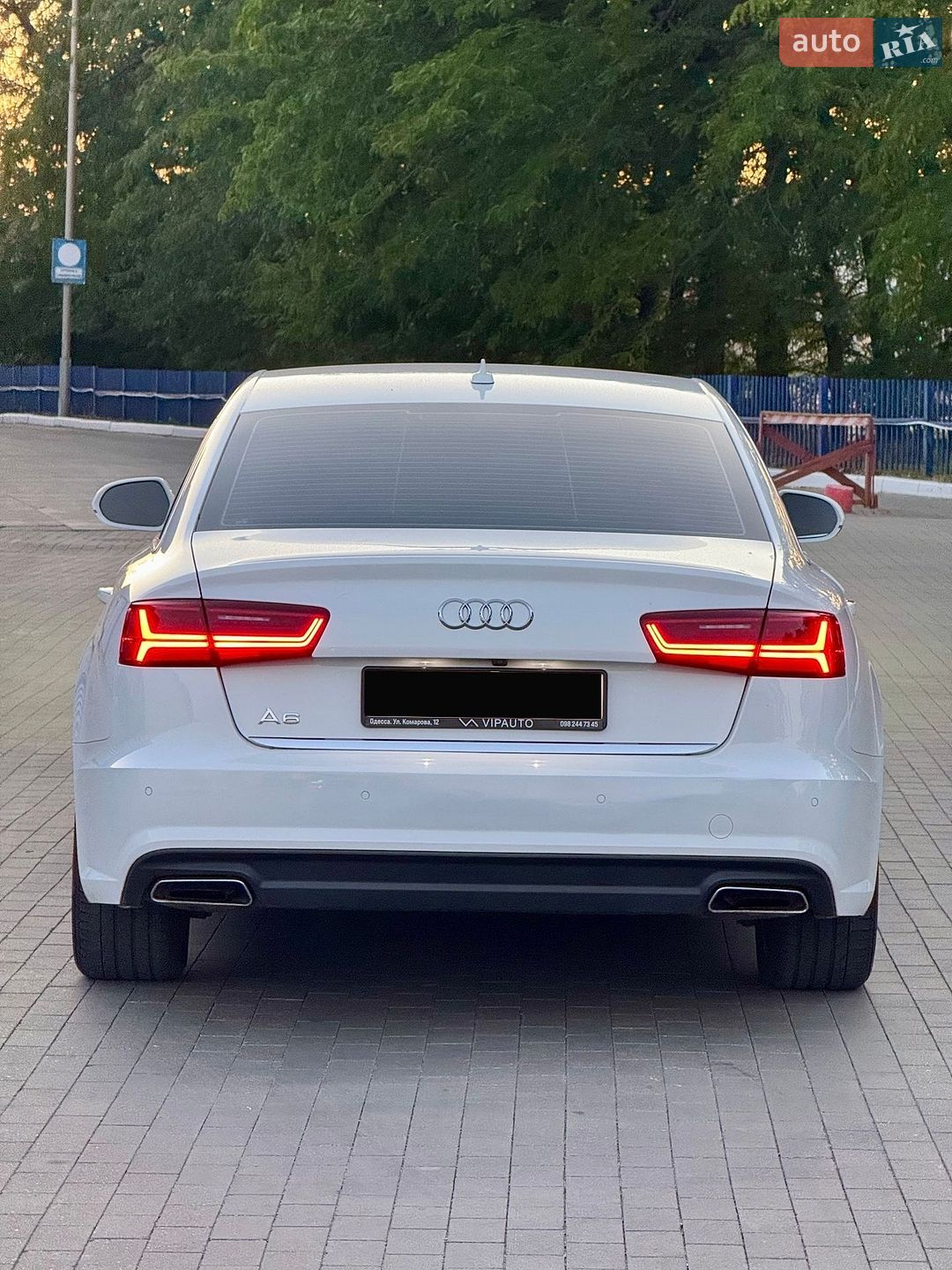 Audi A6 2018 VIN WAUC8AFC4JN032450 фото оголошення 10 з 27