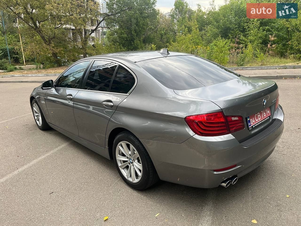 BMW 5 Series 2014 VIN WBA5A5C55ED505228 фото оголошення 2 з 26