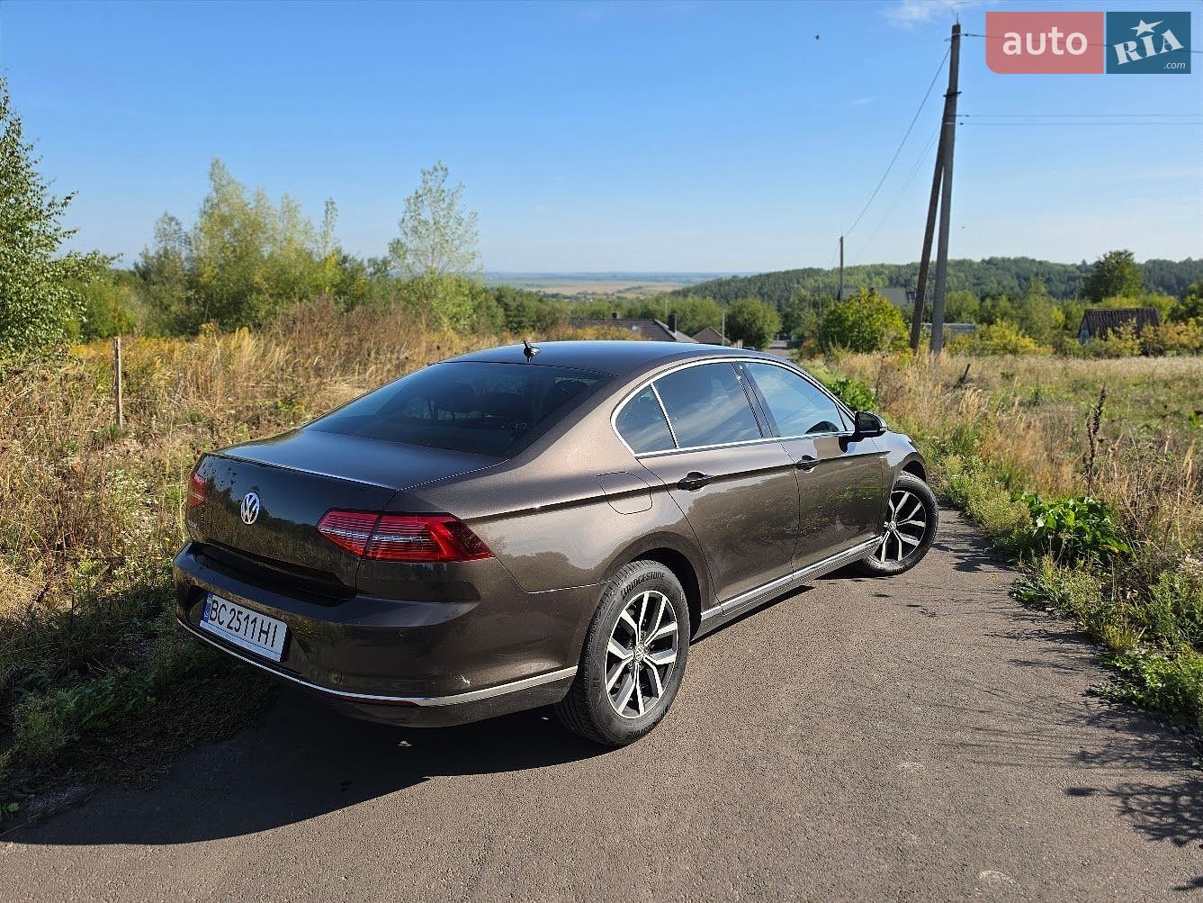 Volkswagen Passat 2018 VIN WVWZZZ3CZJE192610 фото оголошення 3 з 36