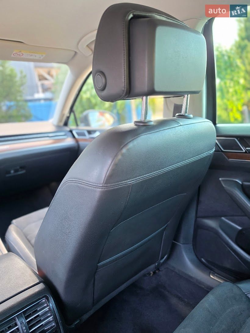 Volkswagen Passat 2018 VIN WVWZZZ3CZJE192610 фото оголошення 18 з 36