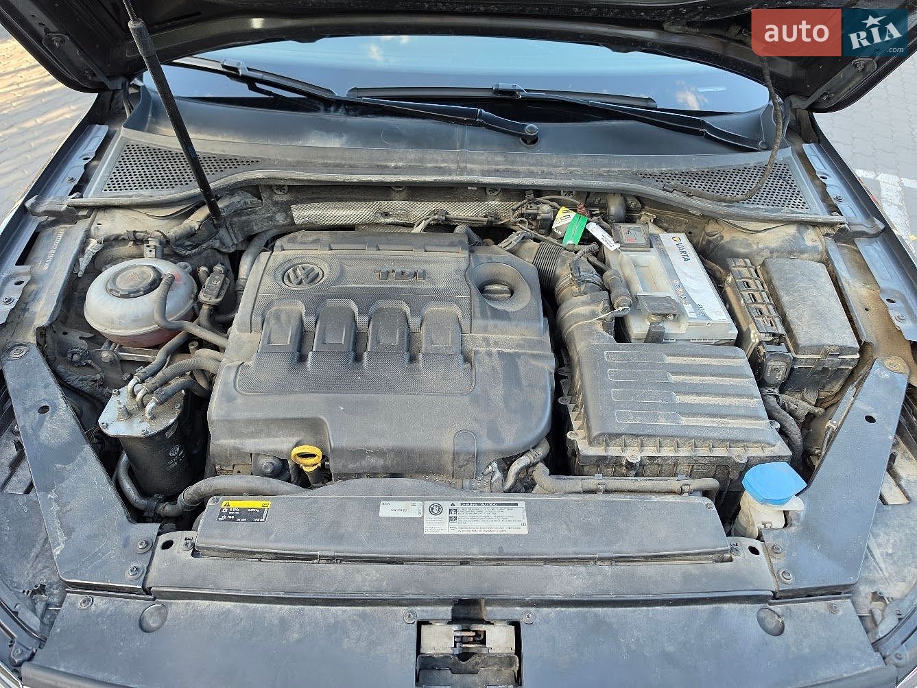 Volkswagen Passat 2018 VIN WVWZZZ3CZJE192610 фото оголошення 30 з 36