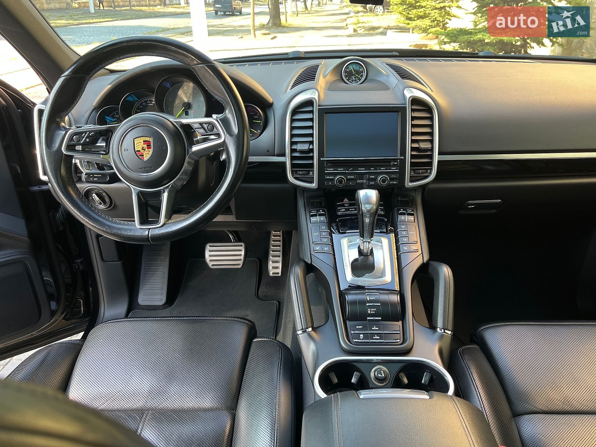 Porsche Cayenne 2015 VIN WP1AE2A20GLA59106 фото оголошення 41 з 60