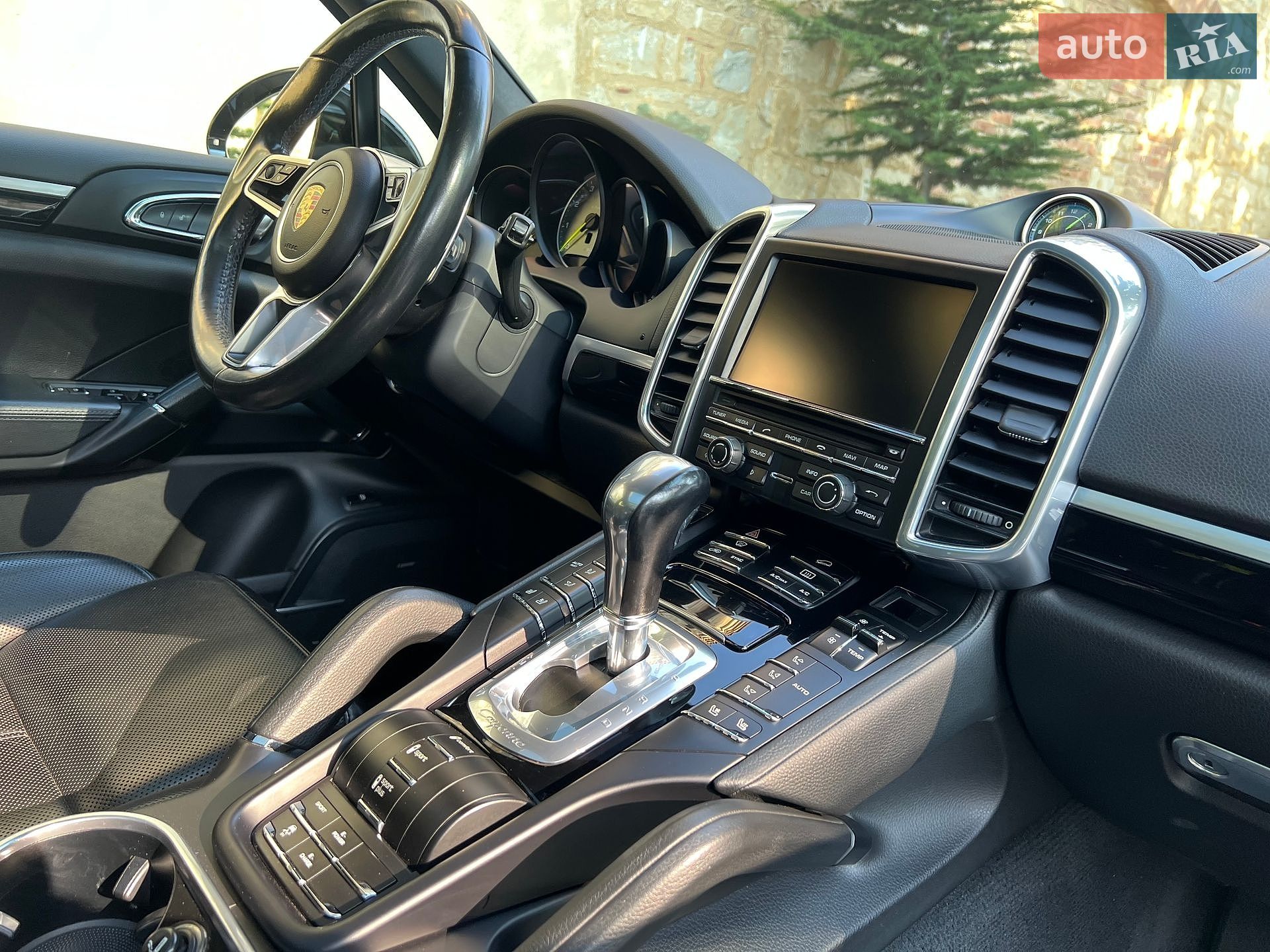 Porsche Cayenne 2015 VIN WP1AE2A20GLA59106 фото оголошення 50 з 60