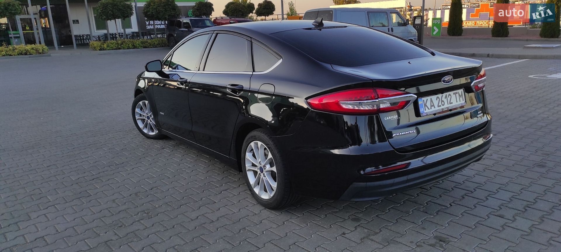 Ford Fusion 2020 VIN 3FA6P0LU4LR215248 фото оголошення 7 з 24