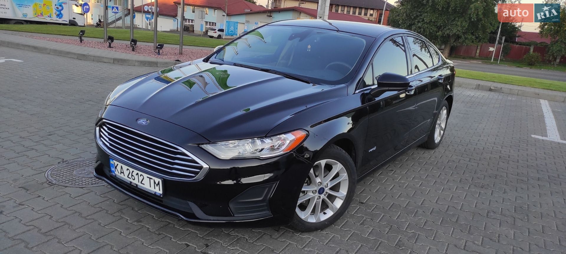 Ford Fusion 2020 VIN 3FA6P0LU4LR215248 фото оголошення 5 з 24