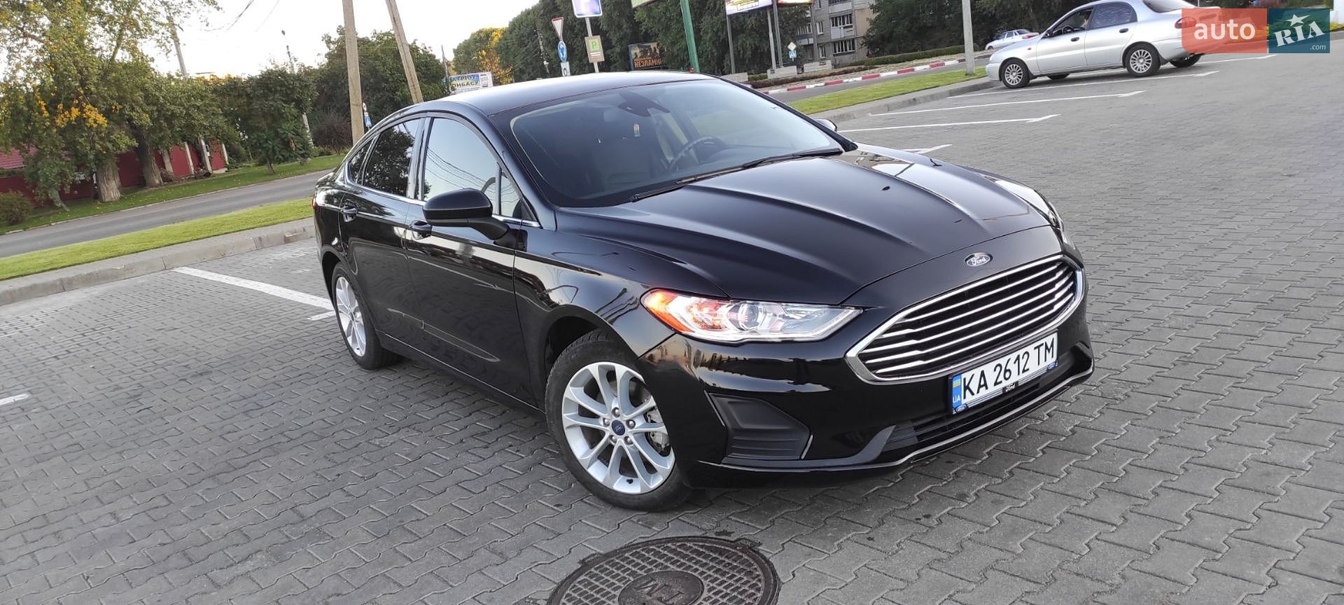 Ford Fusion 2020 VIN 3FA6P0LU4LR215248 фото оголошення 8 з 24