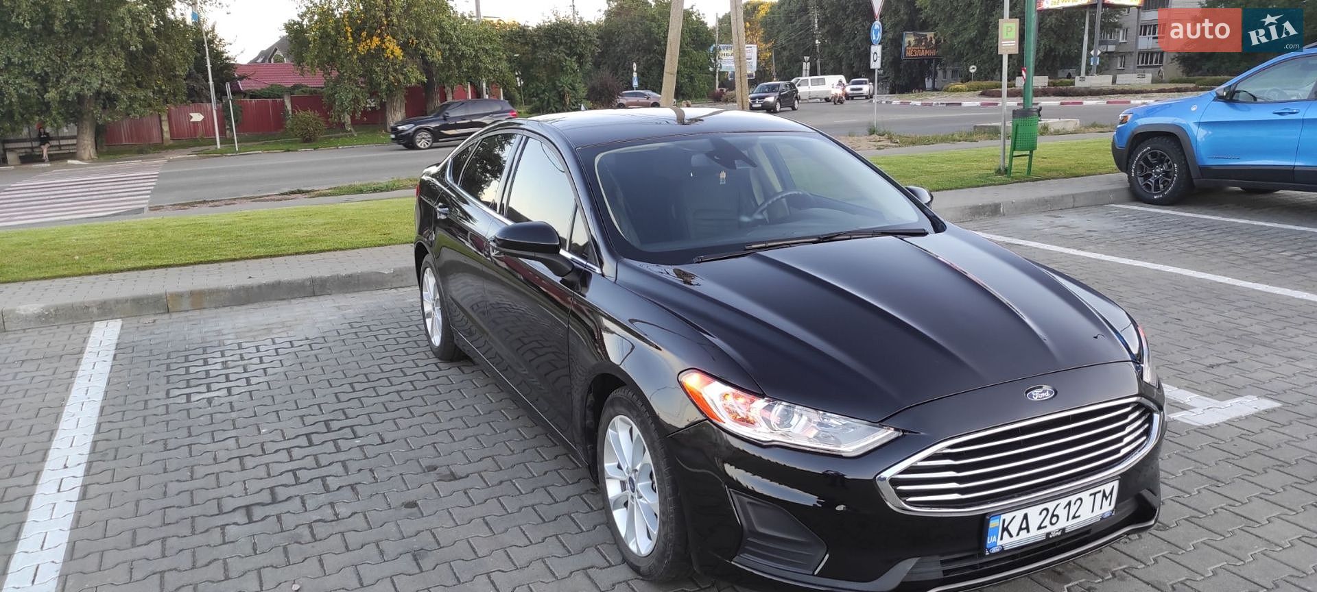 Ford Fusion 2020 VIN 3FA6P0LU4LR215248 фото оголошення 2 з 24