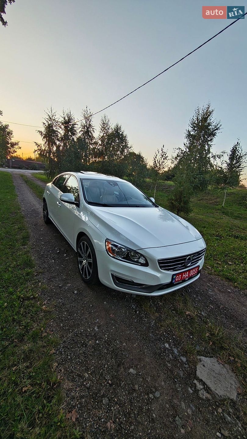 Volvo S60 2018 VIN LYV402HK3JB176984 фото оголошення 20 з 33