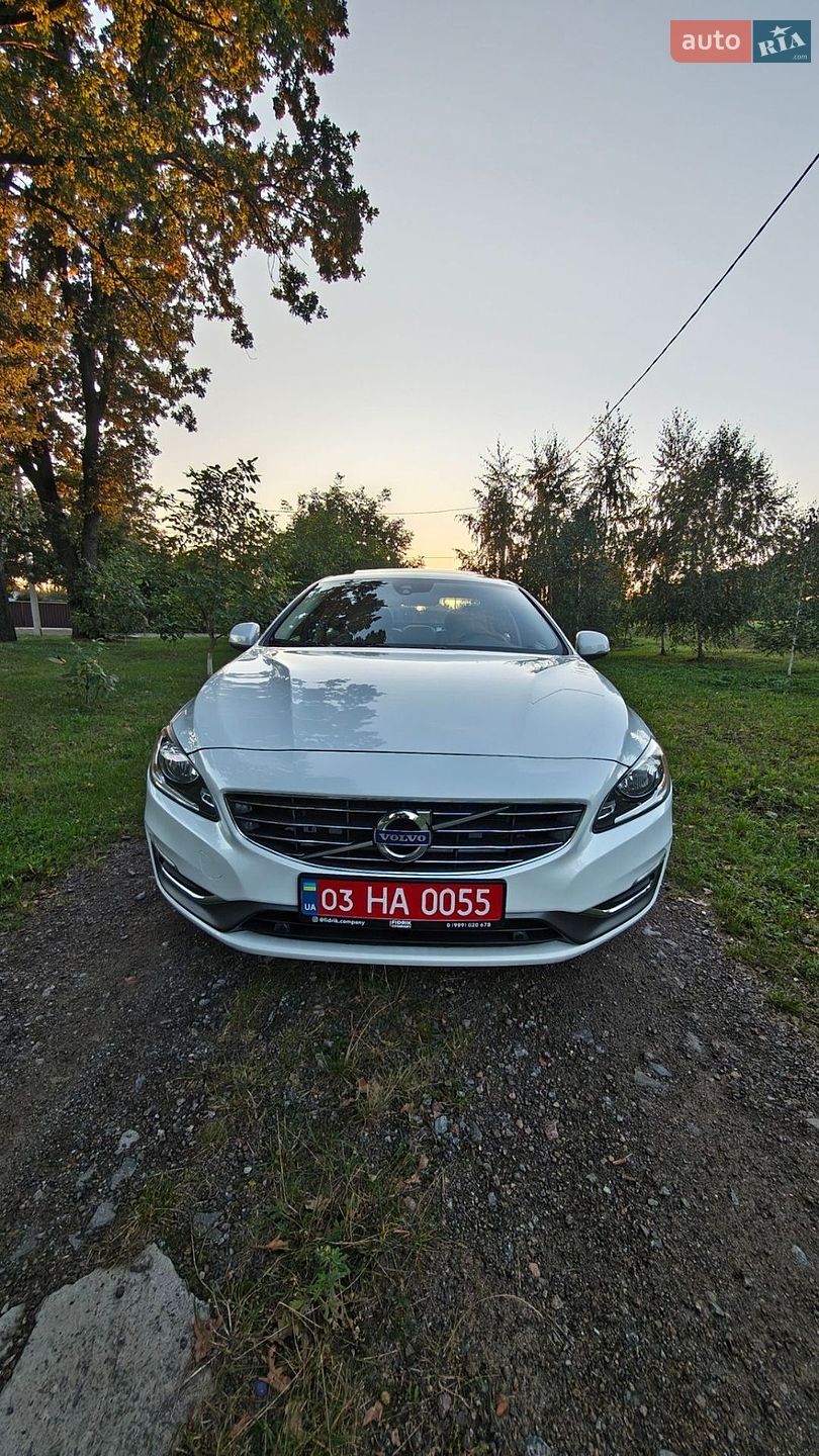 Volvo S60 2018 VIN LYV402HK3JB176984 фото оголошення 22 з 33