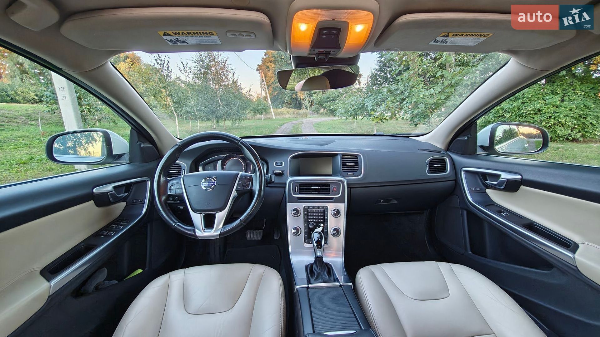 Volvo S60 2018 VIN LYV402HK3JB176984 фото оголошення 11 з 33
