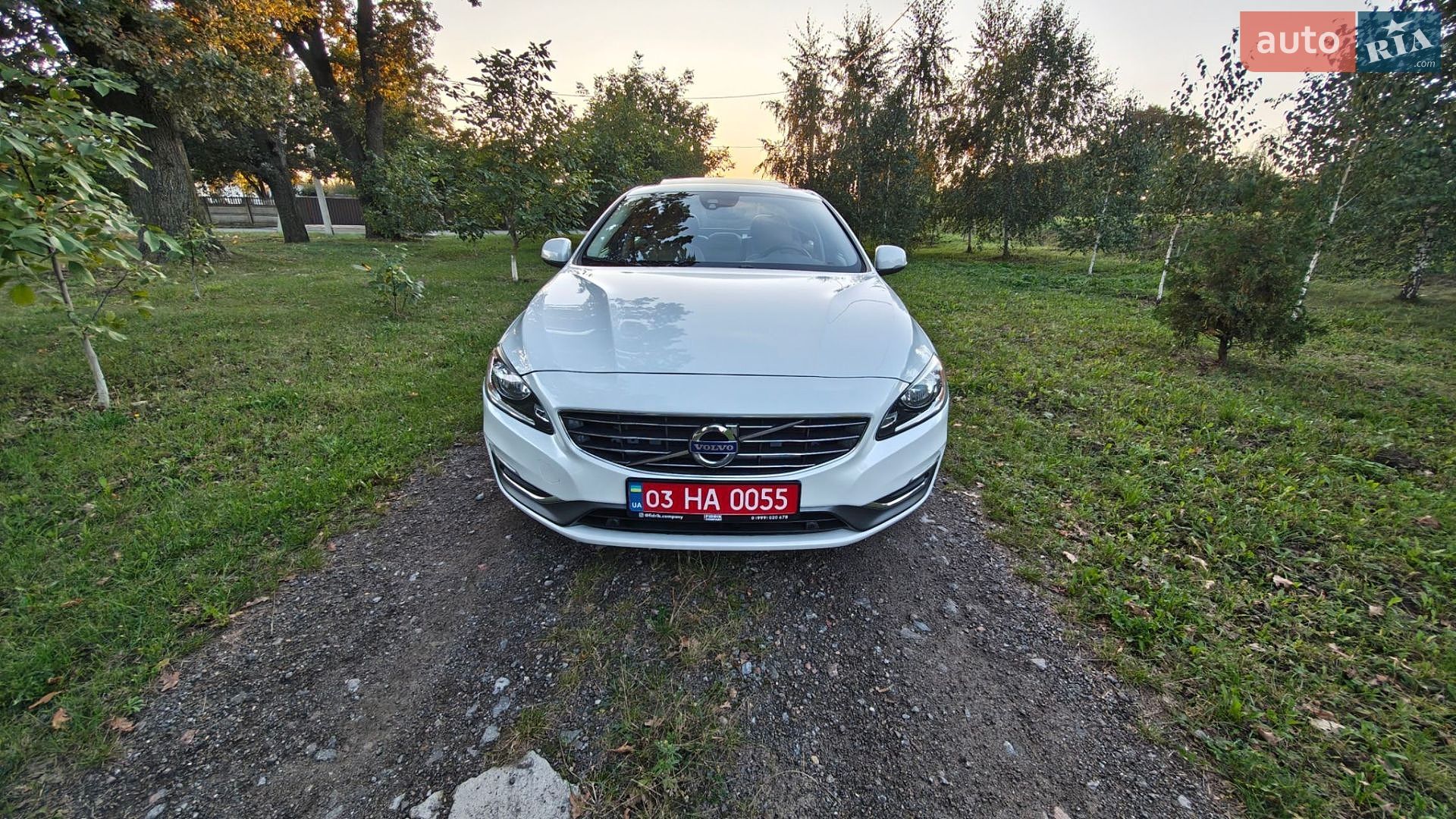 Volvo S60 2018 VIN LYV402HK3JB176984 фото оголошення 32 з 33