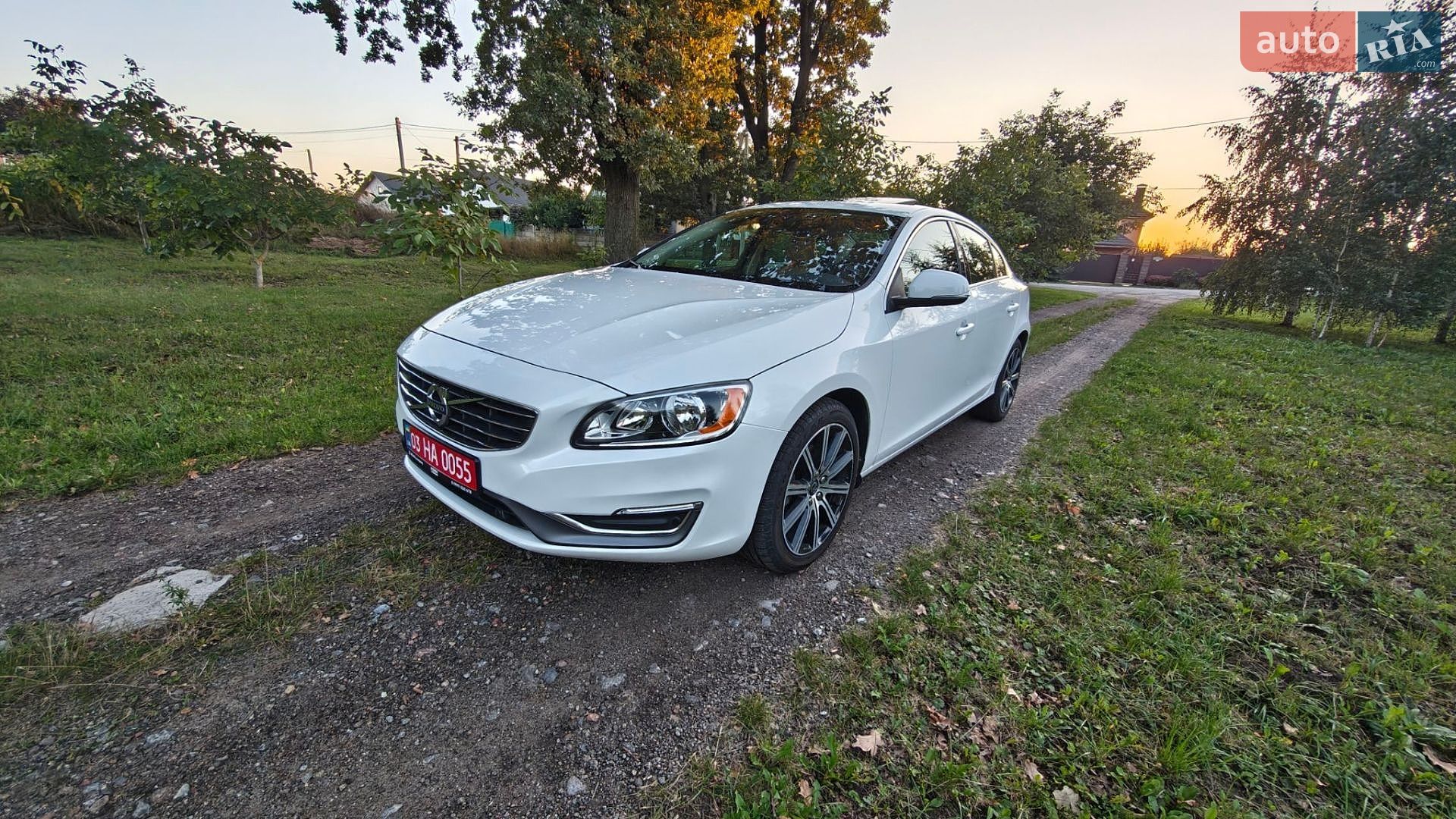 Volvo S60 2018 VIN LYV402HK3JB176984 фото оголошення 33 з 33