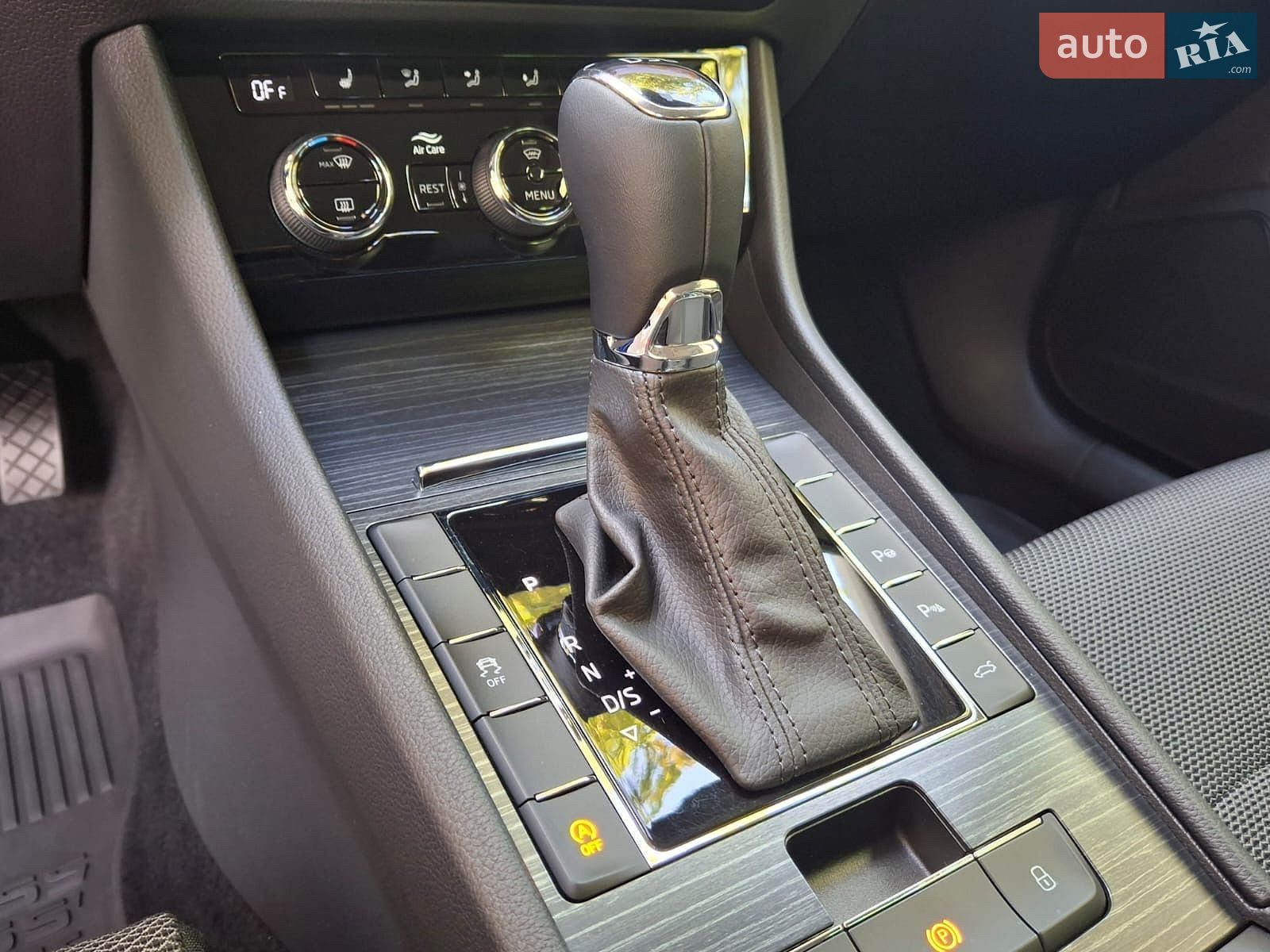 Skoda Superb 2021 VIN TMBAR7NP6N7007994 фото оголошення 42 з 68