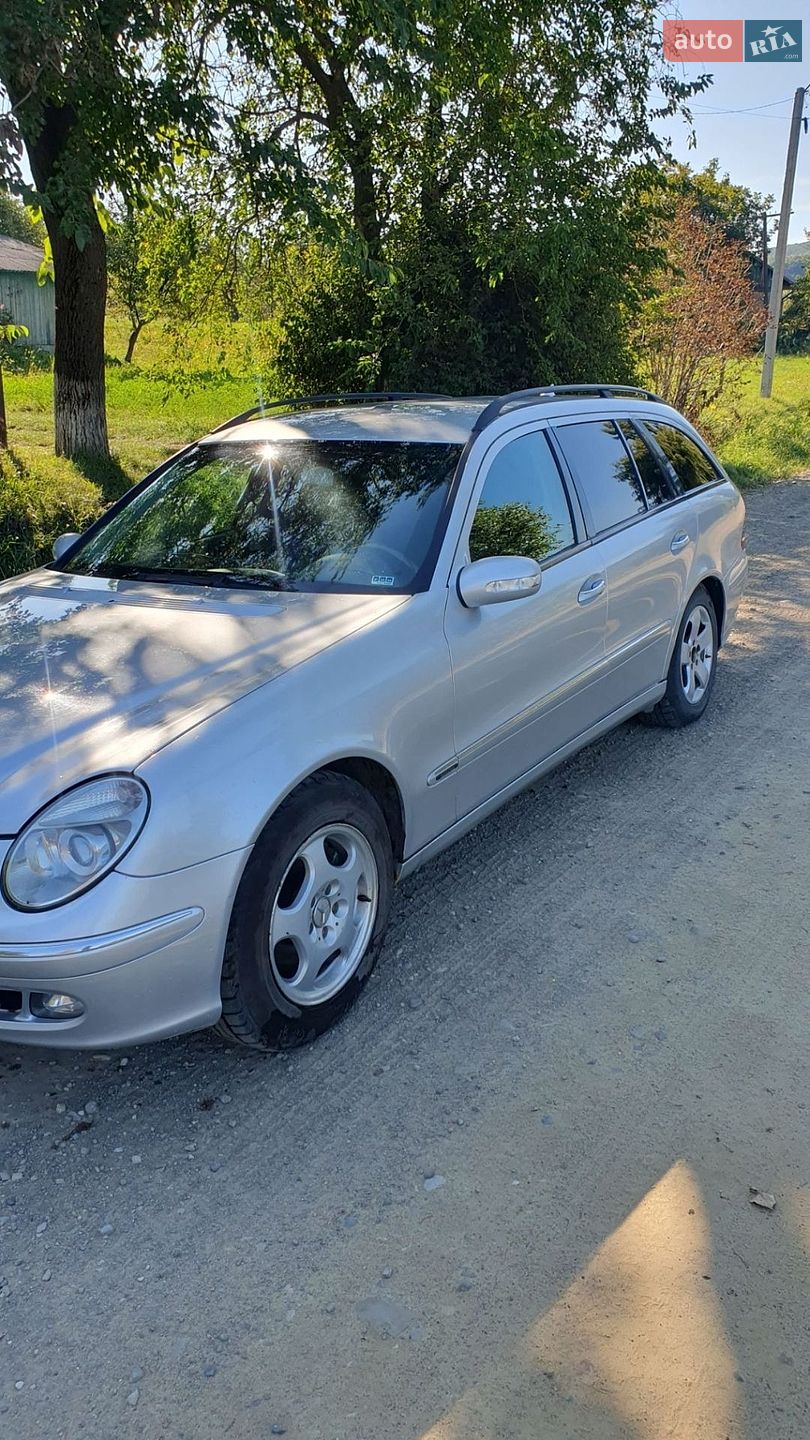 Mercedes-Benz E-Class 2004 VIN WDB2112061A576513 фото оголошення 5 з 18