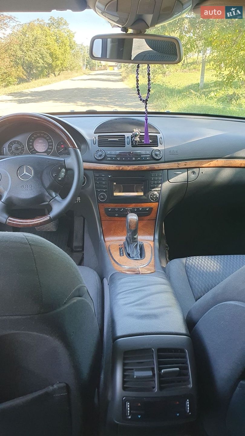 Mercedes-Benz E-Class 2004 VIN WDB2112061A576513 фото оголошення 15 з 18