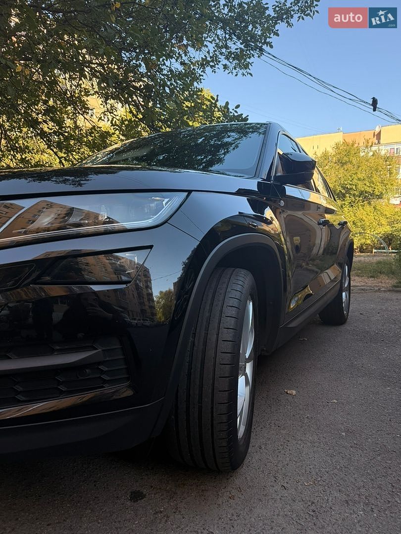 Skoda Kodiaq 2020 VIN TMBJJ7NS6L8519368 фото оголошення 3 з 38