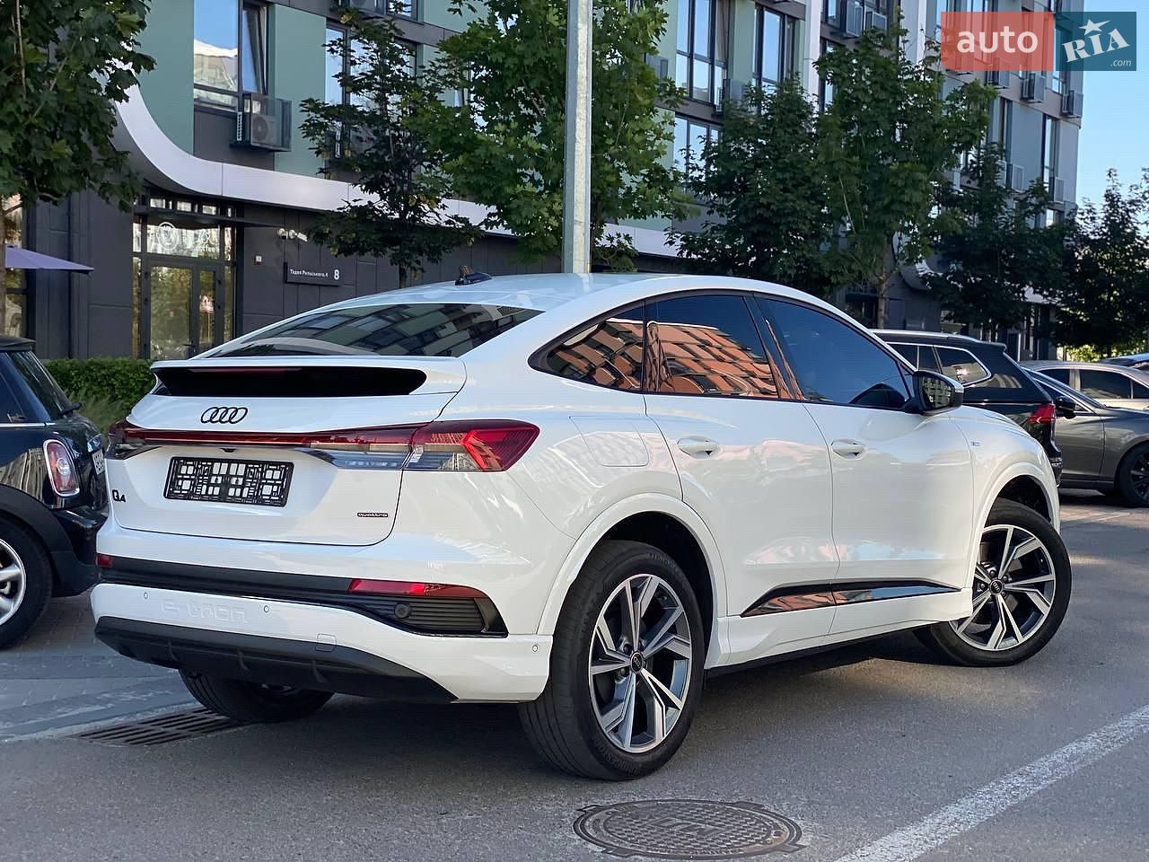 Audi Q4 Sportback e-tron 2023 VIN WA132BFZ0RP007733 фото оголошення 4 з 7