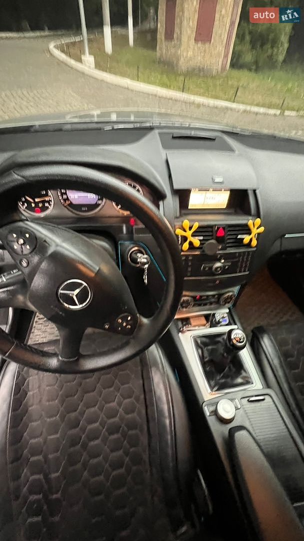 Mercedes-Benz C-Class 2007 VIN WDD2040071A097875 фото оголошення 11 з 11