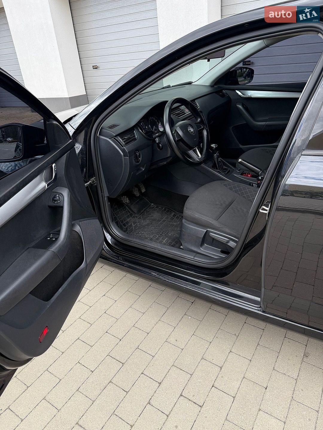 Skoda Octavia 2017 VIN TMBAF7NEXJ0138159 фото оголошення 9 з 13