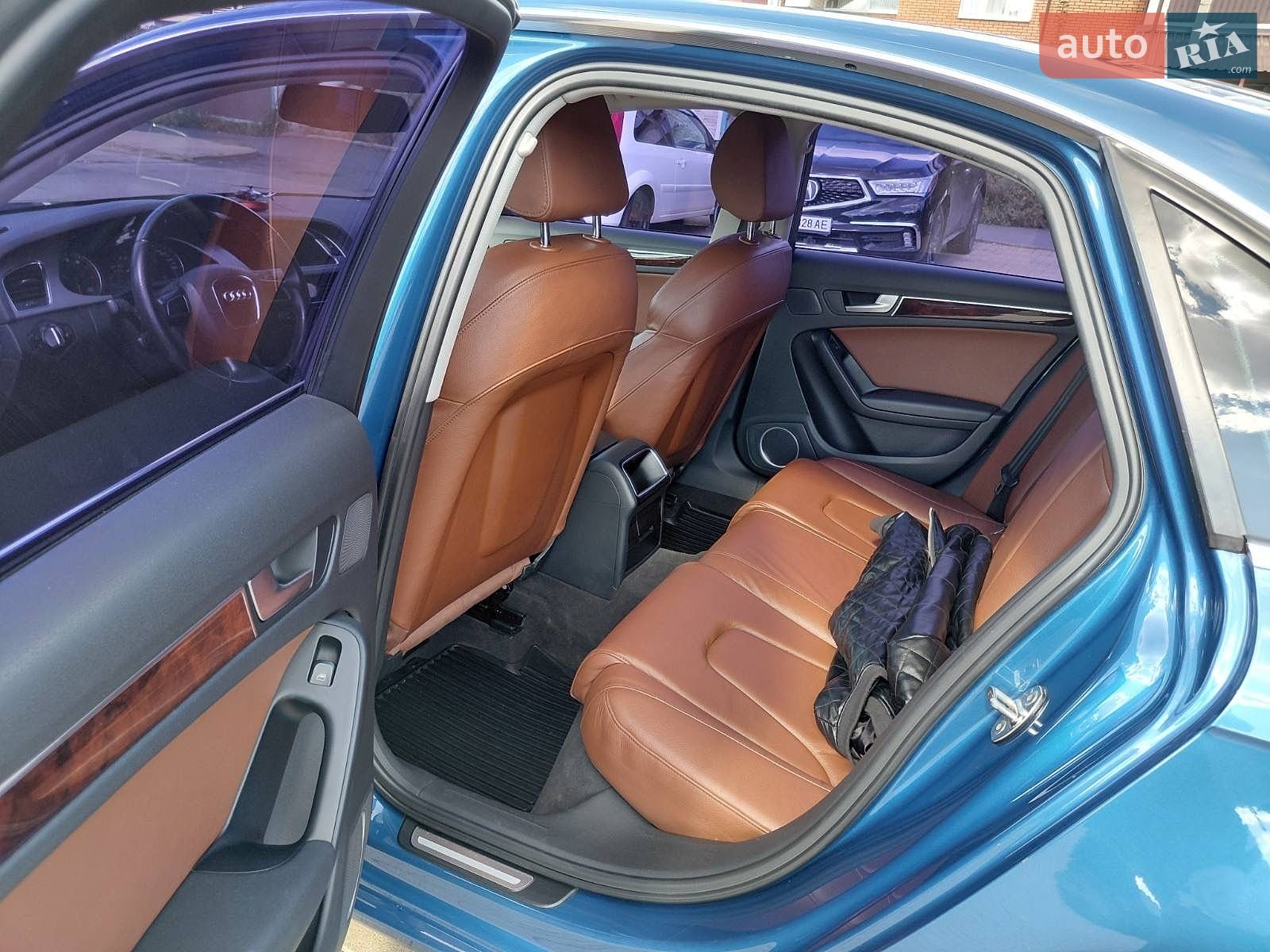 Audi A4 2009 VIN WAUZZZ8K8AN003155 фото оголошення 13 з 14