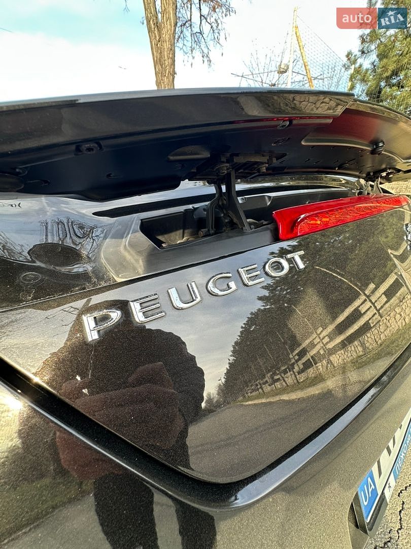 Peugeot RCZ 2012 VIN VF34J5FEACP005277 фото оголошення 13 з 31