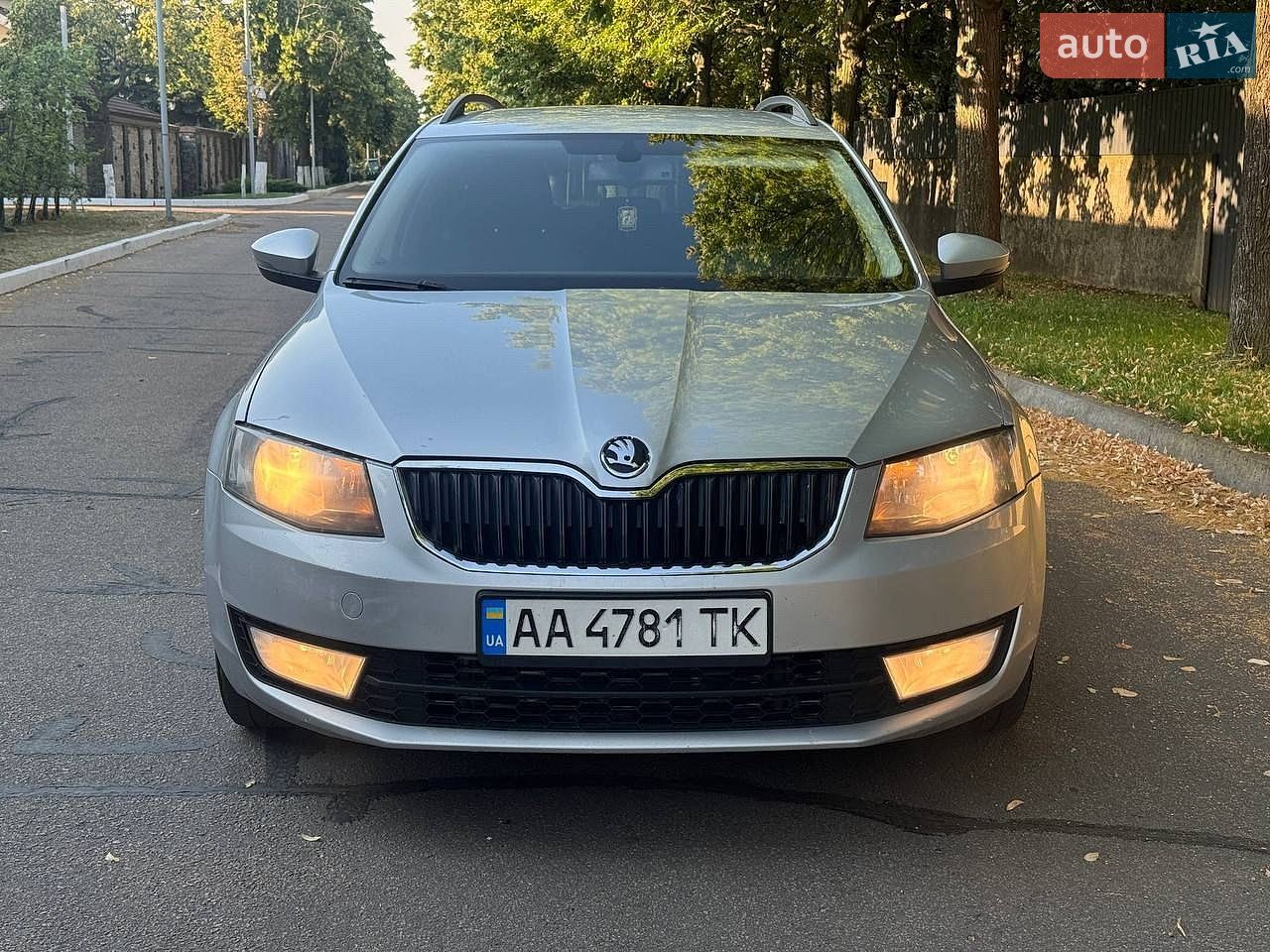 Skoda Octavia 2015 VIN TMBJG7NE3F0173856 фото оголошення 3 з 13