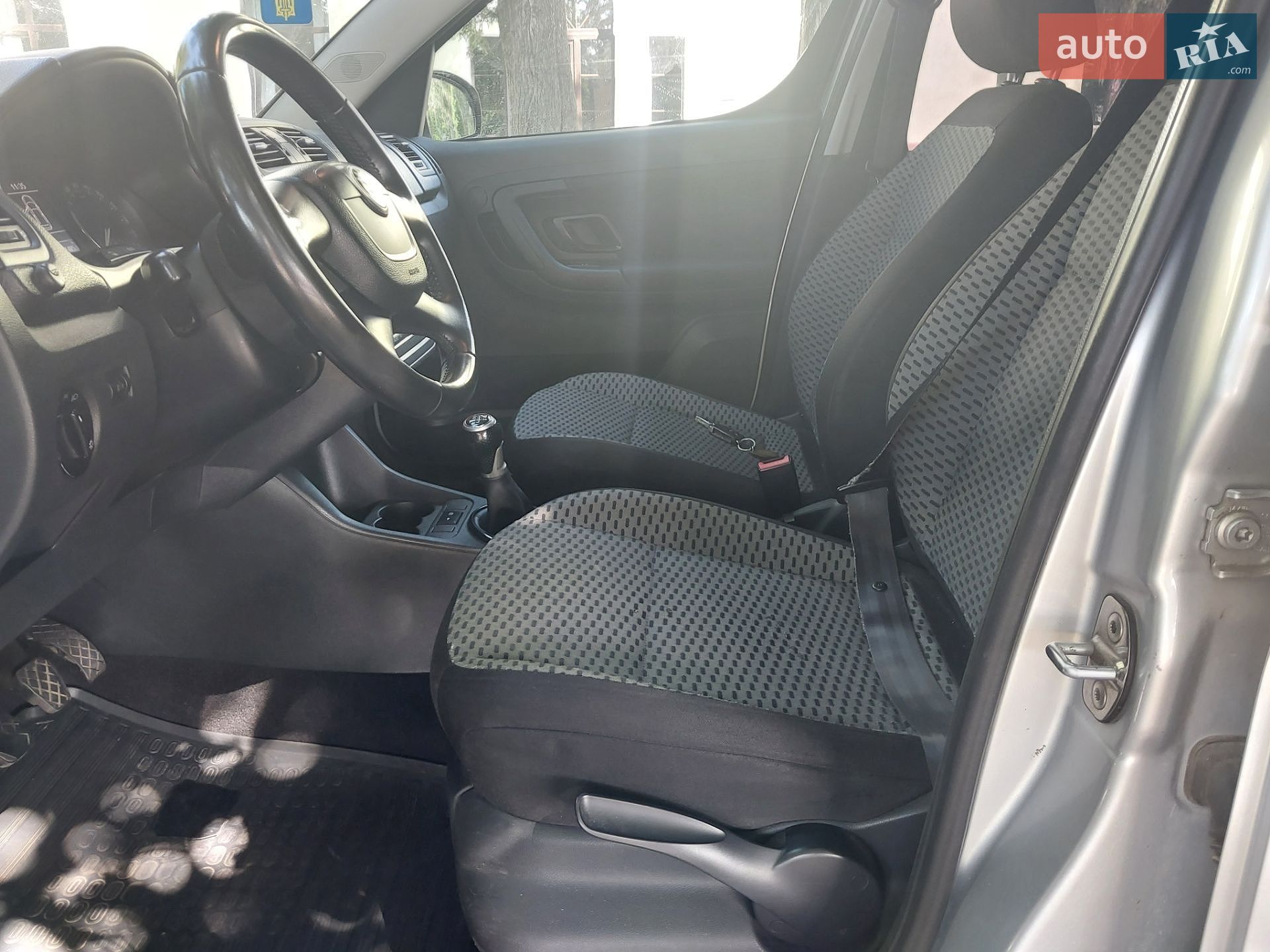 Skoda Roomster 2010 VIN TMBNJ25J5B5020654 фото оголошення 31 з 50