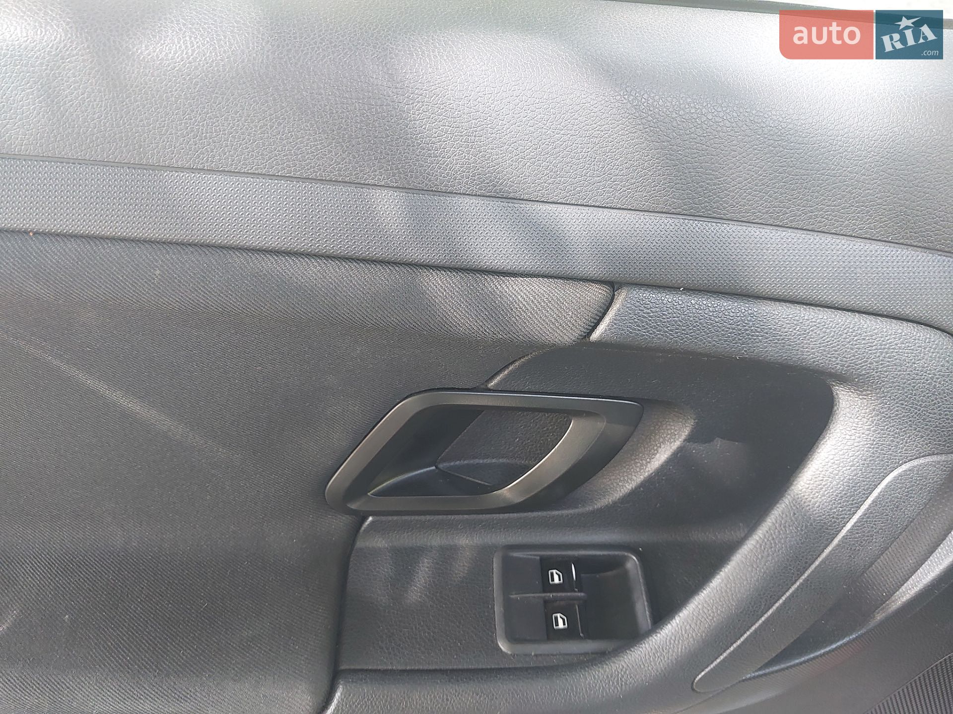 Skoda Roomster 2010 VIN TMBNJ25J5B5020654 фото оголошення 35 з 50