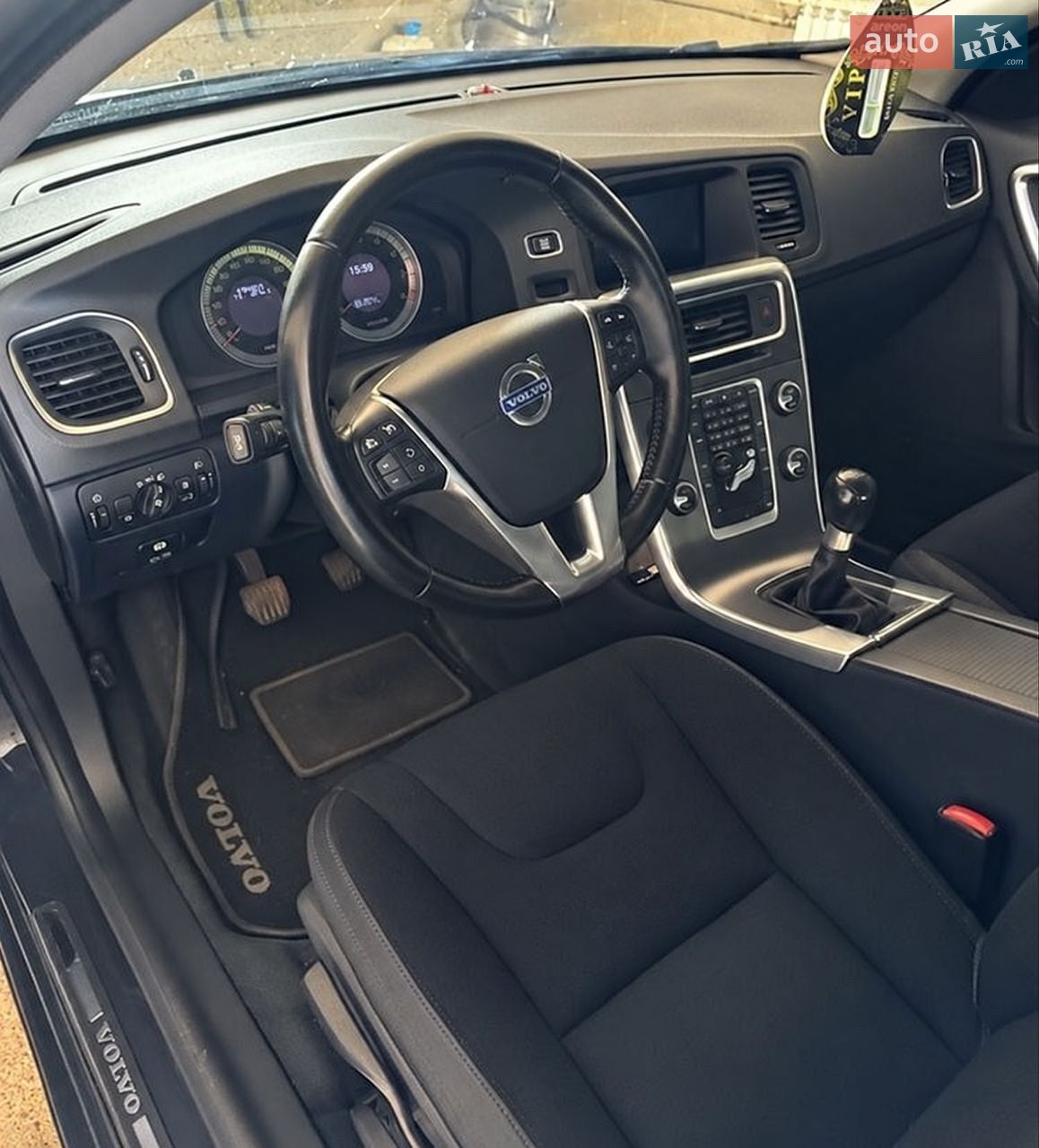 Volvo V60 2012 VIN YV1FW45C1C1083730 фото оголошення 4 з 6