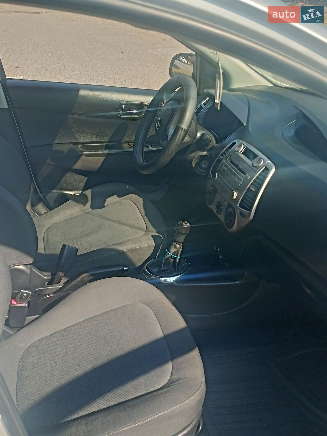 Hyundai i20 2011 VIN NLHBA51BABZ047989 фото оголошення 11 з 11