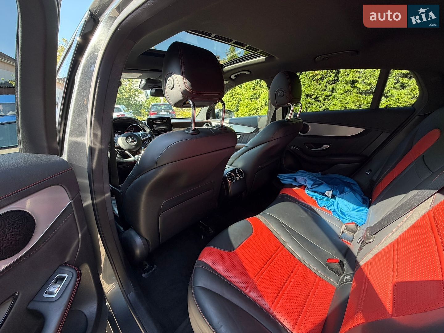 Mercedes-Benz GLC-Class 2018 VIN WDC0J8JB8JF433599 фото оголошення 14 з 17