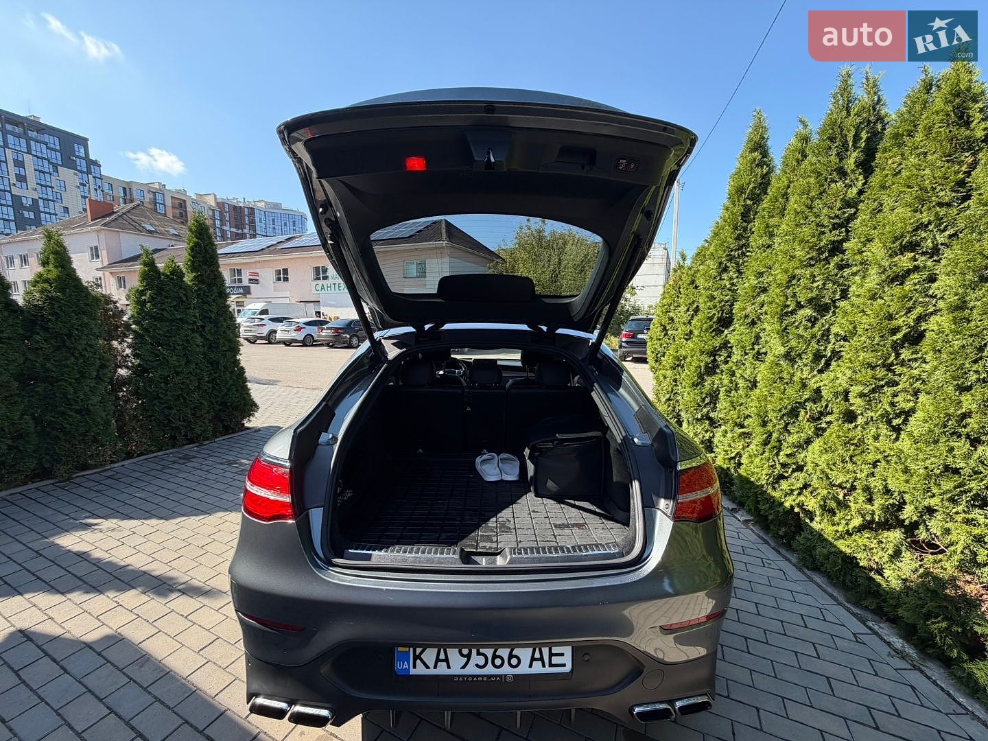 Mercedes-Benz GLC-Class 2018 VIN WDC0J8JB8JF433599 фото оголошення 5 з 17