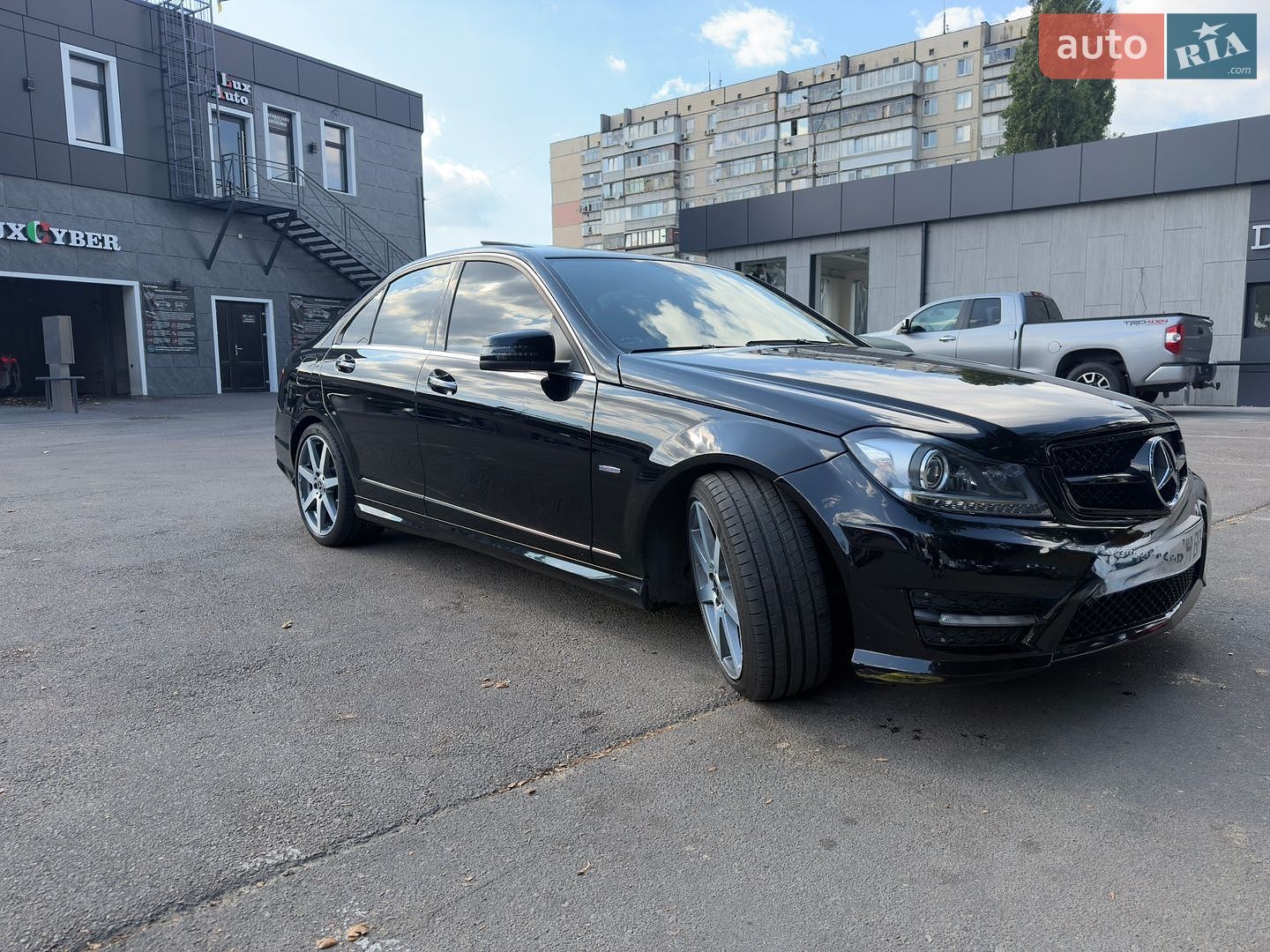 Mercedes-Benz C-Class 2012 VIN WDDGF4HB1CR236916 фото оголошення 6 з 12
