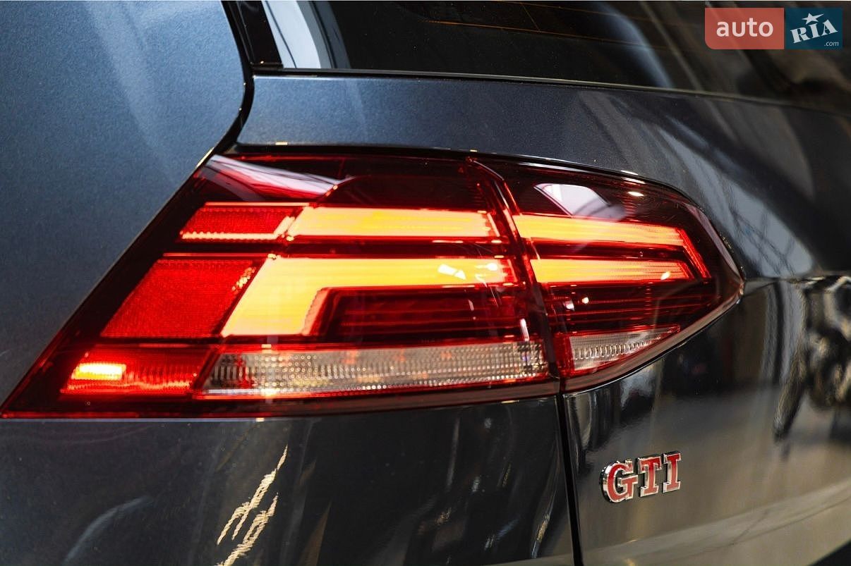 Volkswagen Golf GTI 2018 VIN 3VW447AU8JM277863 фото оголошення 8 з 30