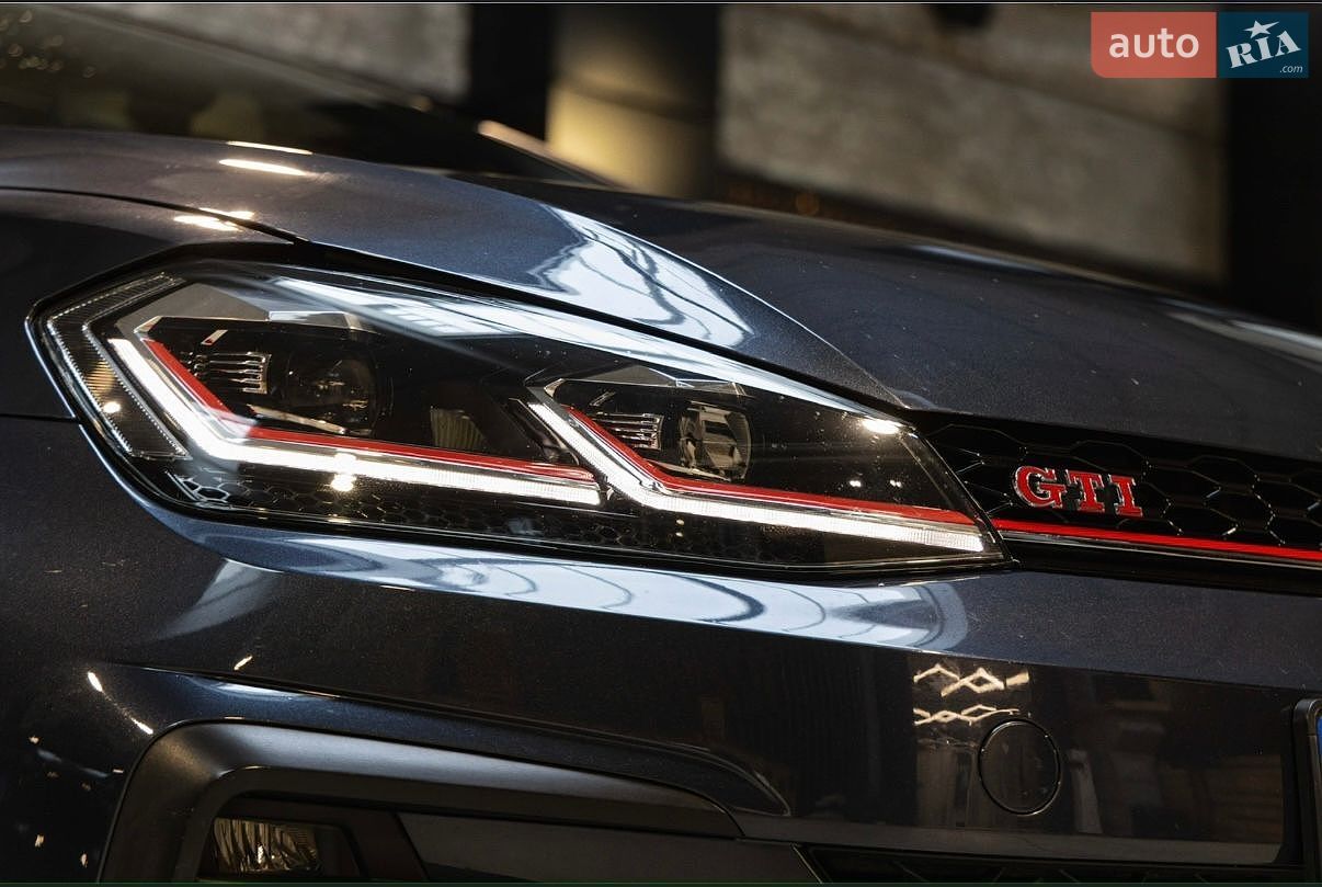 Volkswagen Golf GTI 2018 VIN 3VW447AU8JM277863 фото оголошення 11 з 30