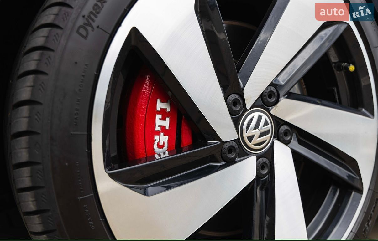 Volkswagen Golf GTI 2018 VIN 3VW447AU8JM277863 фото оголошення 14 з 30
