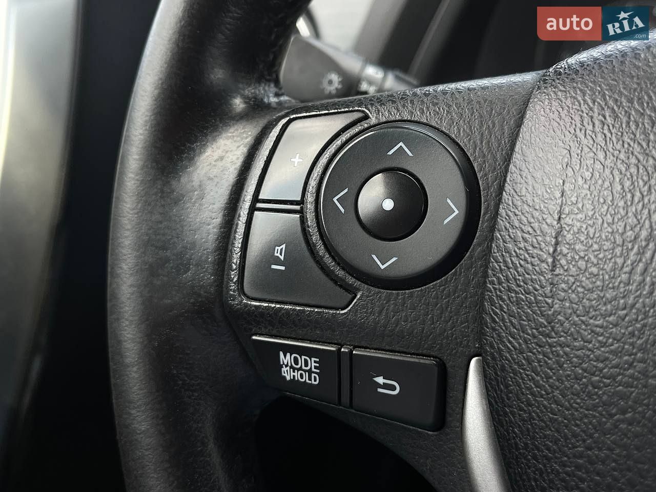 Toyota Auris 2013 VIN SB1ZN3JE40E018948 фото оголошення 19 з 26