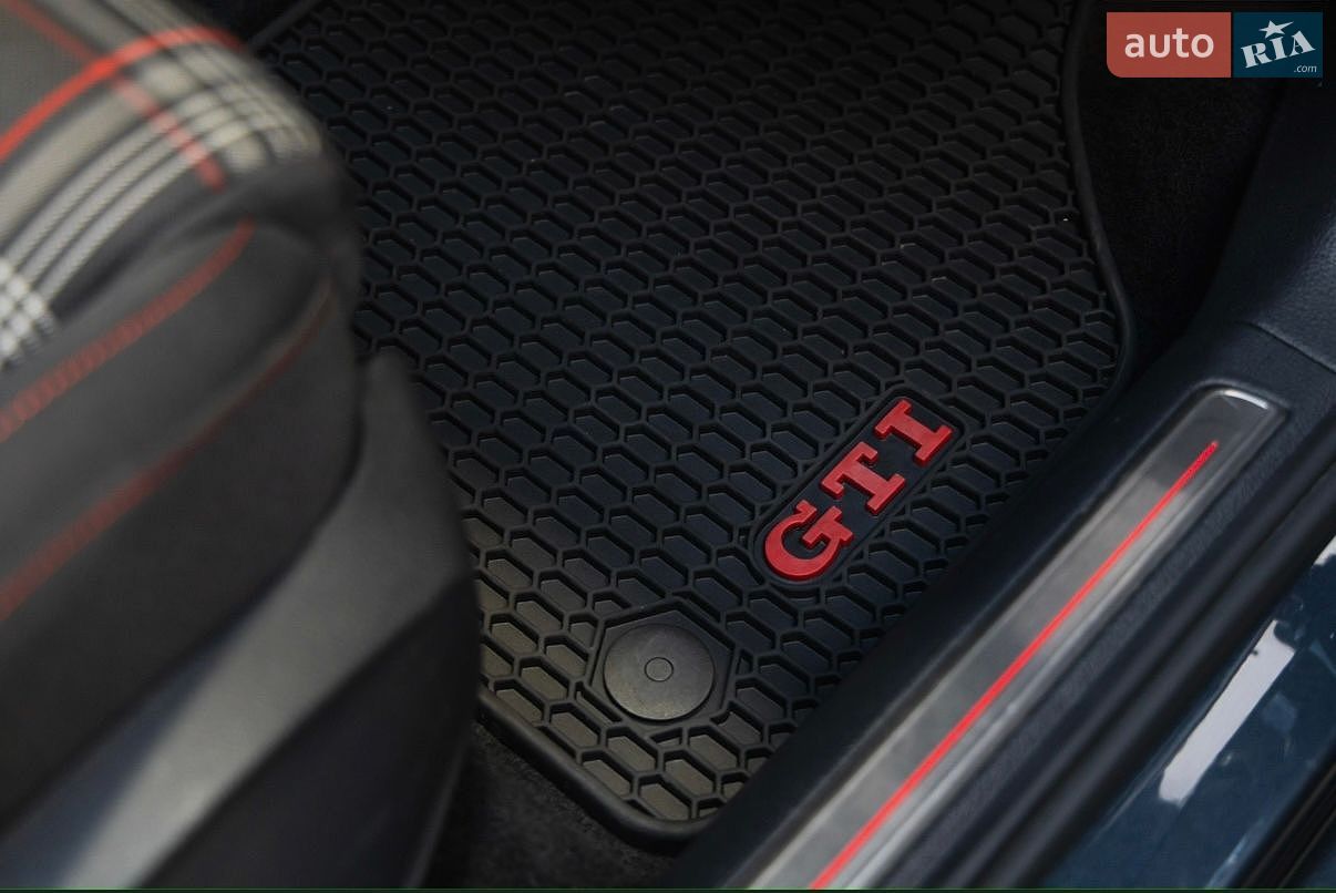 Volkswagen Golf GTI 2018 VIN 3VW447AU8JM277863 фото оголошення 22 з 30