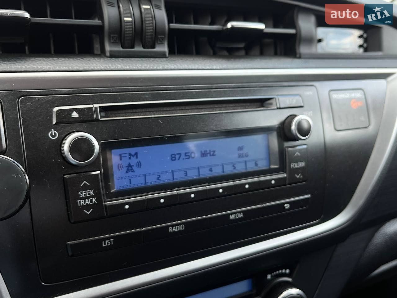 Toyota Auris 2013 VIN SB1ZN3JE40E018948 фото оголошення 23 з 26