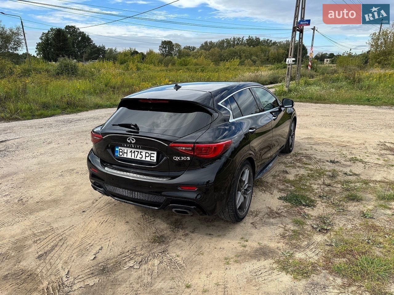 Infiniti QX30 2016 VIN SJKCH5CP4HA031041 фото оголошення 7 з 15